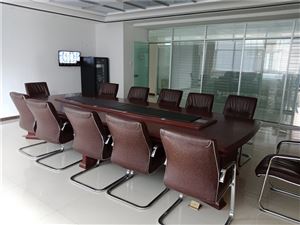 会议?/>
            <h3>会议?/h3>
          </a>
        </div>
      </div>
         
      <div   id=